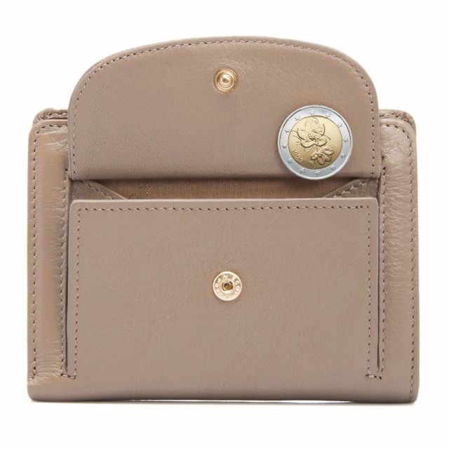 Малко дамско портмоне с монетник