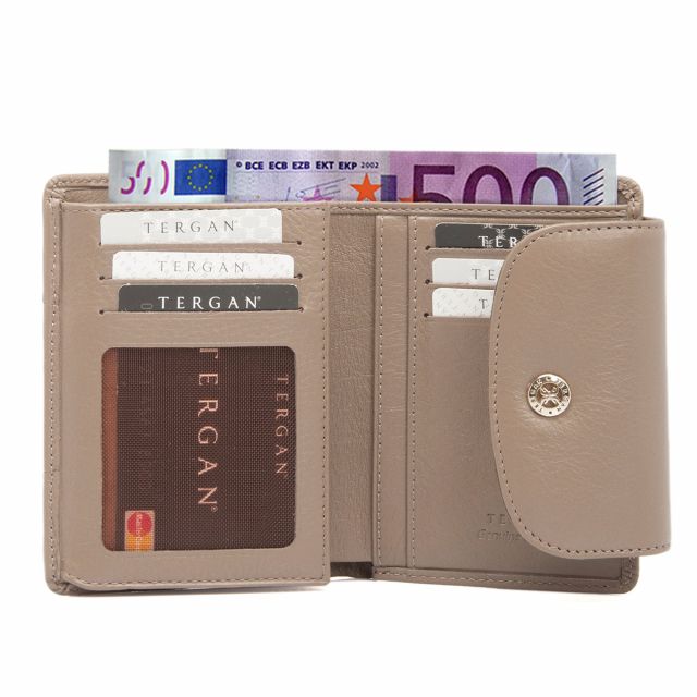 Малко дамско портмоне с монетник