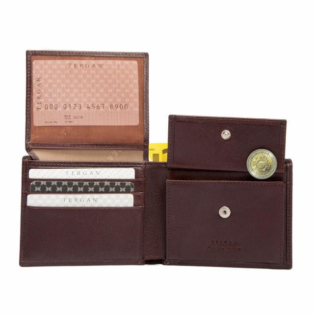 Класически мъжки портфейл