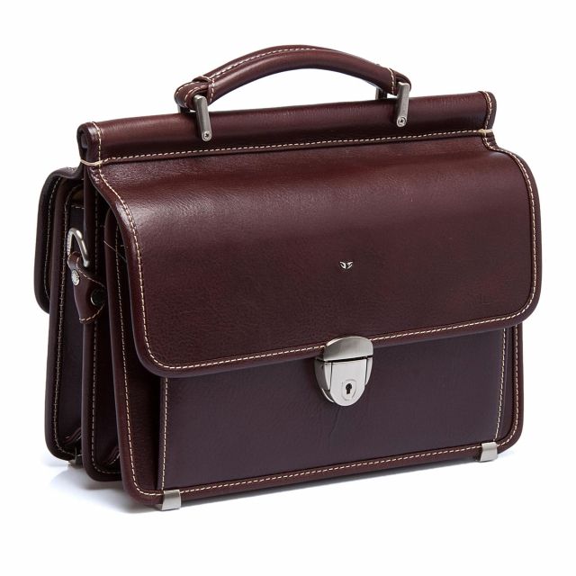 Мъжка ръчна чанта от телешка кожа в кафяво