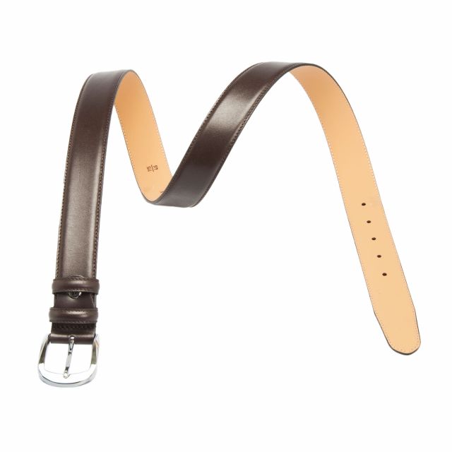 Мъжки кожен колан в тъмнокафяв цвят и изчистен дизайн