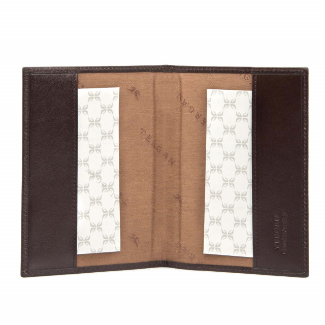 Кожен калъф за международен паспорт