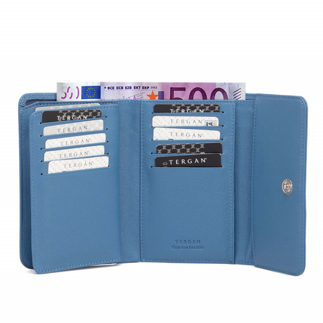 Среден размер дамско портмоне с монетник