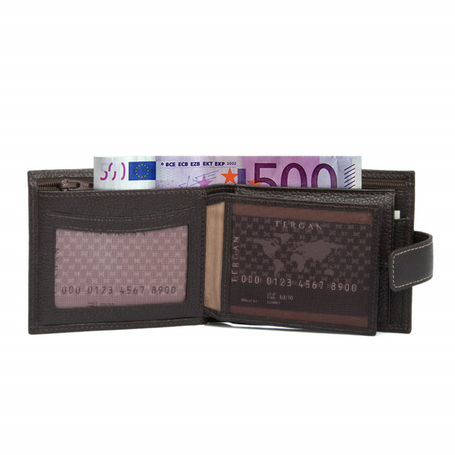 Тъмнокафяв мъжки портфейл с външно закопчаване