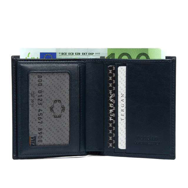 Малък вертикален мъжки портфейл