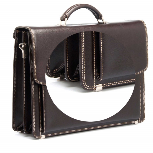 Метален протектор за дъно на чанта