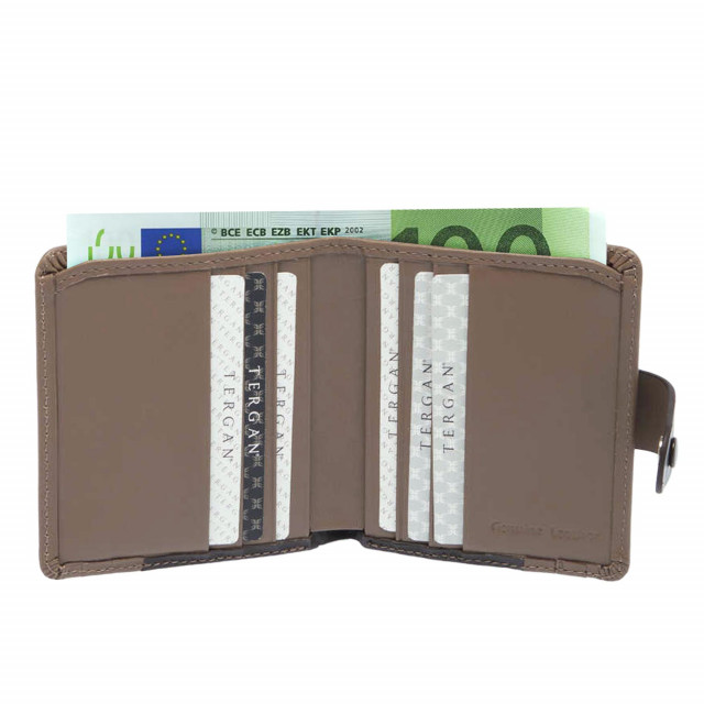 Двуцветен мъжки портфейл с външно закопчаване